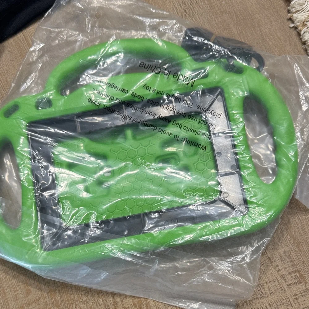 Green and Black Fire HD 8 cover